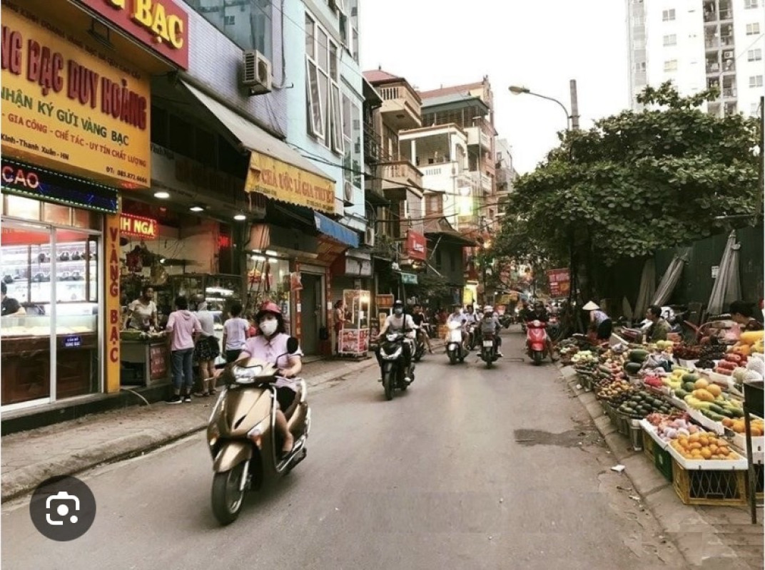 bán nhà 70m2 tại Nguyễn Ngọc Vũ Cầu Giấy, mt 5m ngõ thông gần phố chỉ 7 tỷ