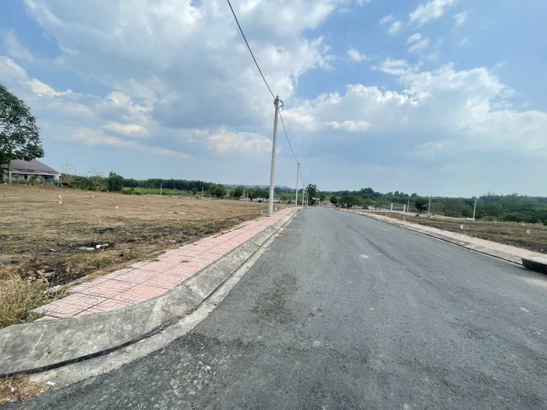 Bán nhanh lô đất 80m2 sổ riêng hạ tầng đầy đủ, Biên Hòa Đồng Nai
