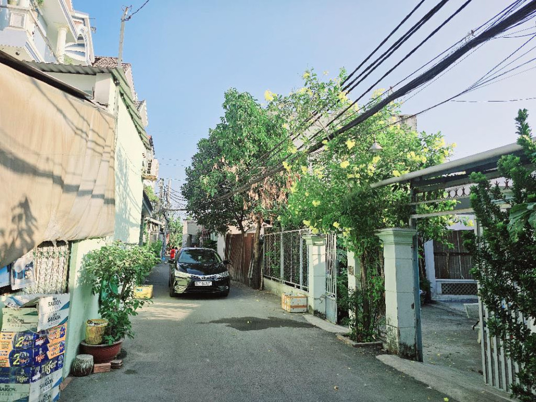 Bán nhà HXH Phạm Văn Đồng, HBC Thủ Đức, 73m2 vuông đét giá chỉ hơn 5ty