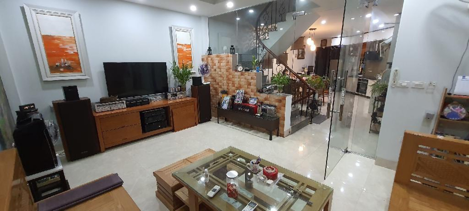 Siêu phẩm Thiên Hiền, Kinh doanh, ô tô tránh, vỉa hè, 70m2 chỉ 17.5 tỷ