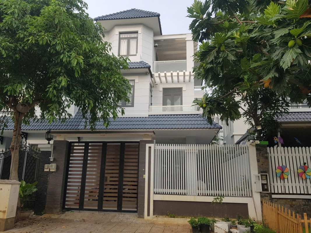 BÁN NHÀ ĐẸP – KDC AN KHANG, PHÚ HỮU, TP. THỦ ĐỨC
