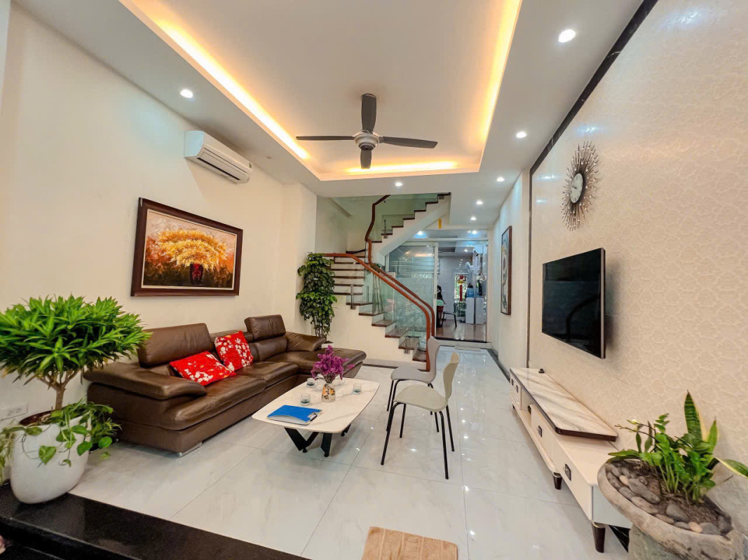 bán nhà bùi xương trạch 4 tầng hà nội ,dt 70m2 giá 24ty bàn giao fun nội thất