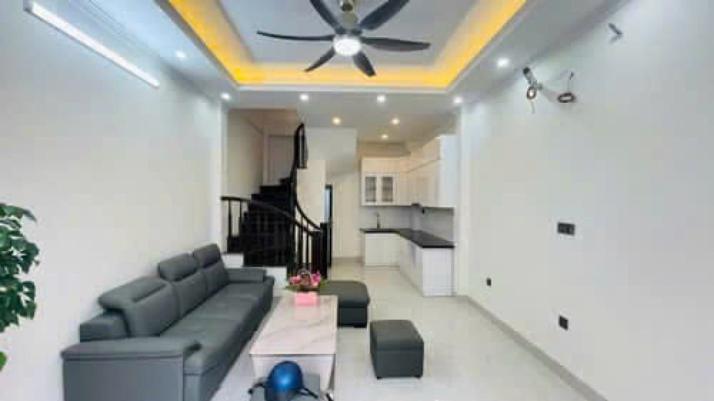 bán căn nhà mới xây  – FULL NỘI THẤT – YÊN HÒA, cầu giấy giá 7ty500tr    083.2865.116