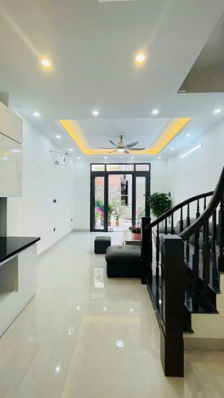 bán căn nhà mới xây  – FULL NỘI THẤT – YÊN HÒA, cầu giấy giá 7ty500tr    083.2865.116